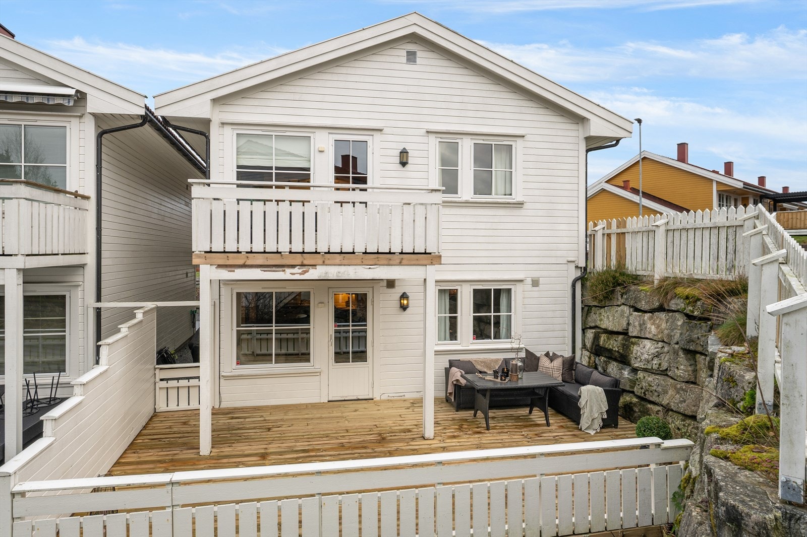 Det er planlagt maling og vask av sameiet i 2026. Galleribilde