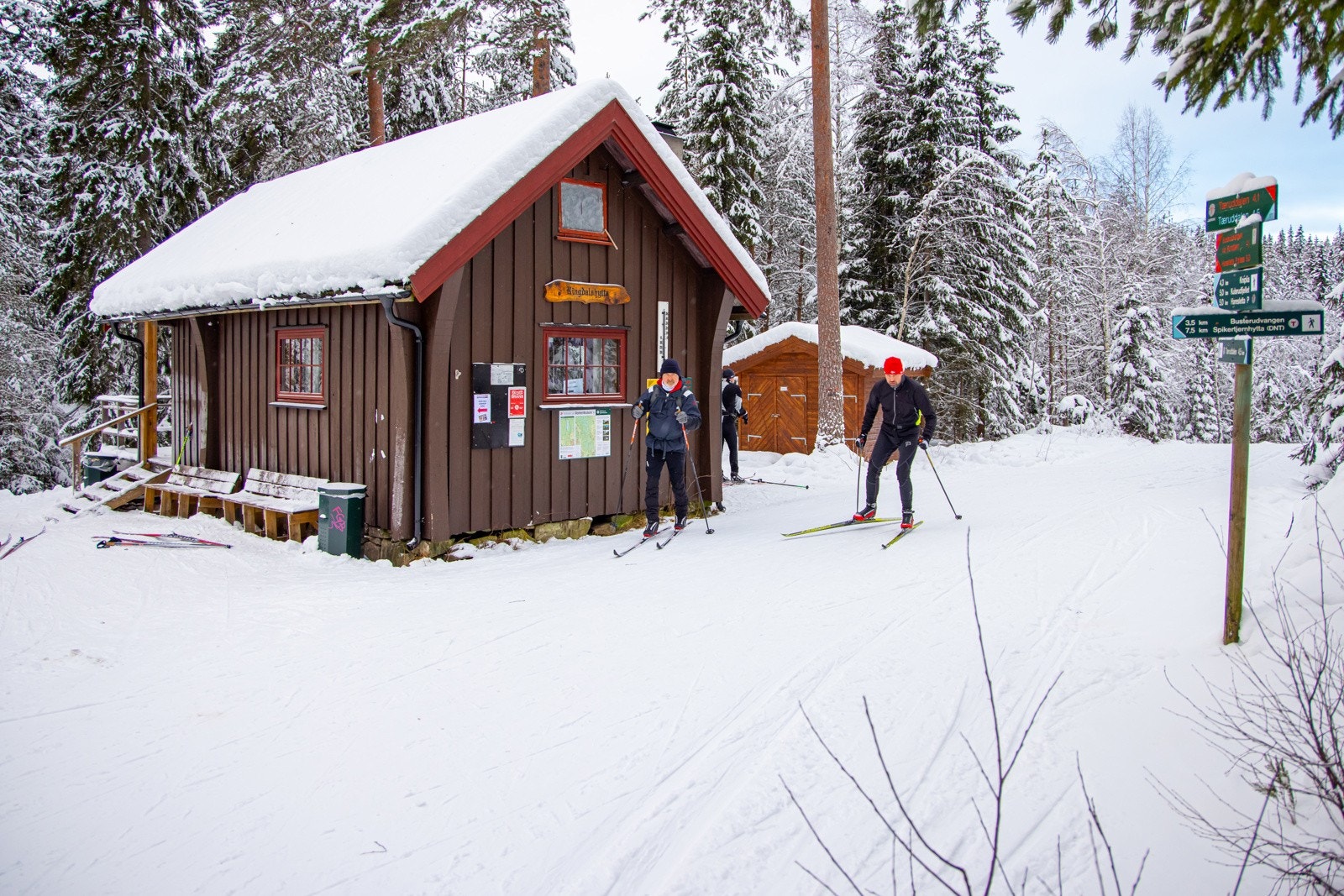 Milelange skiløyper i Tæruddalen på vinterstid. Galleribilde