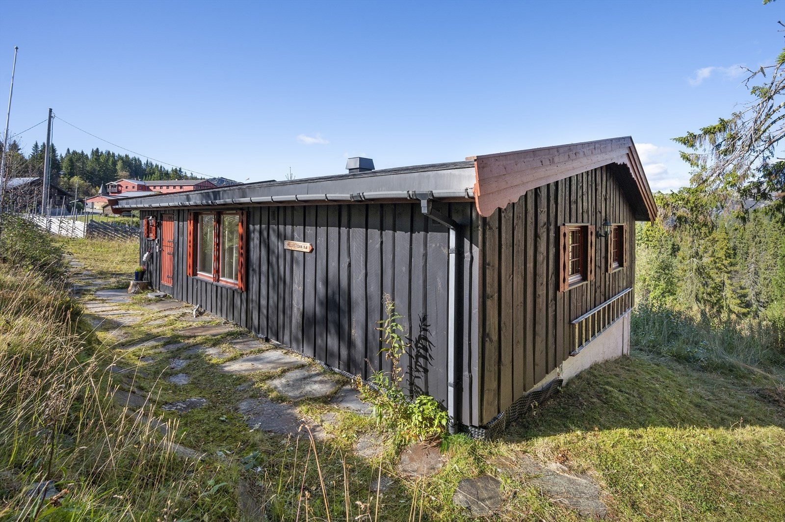 Mot inngangspartiet. Galleribilde