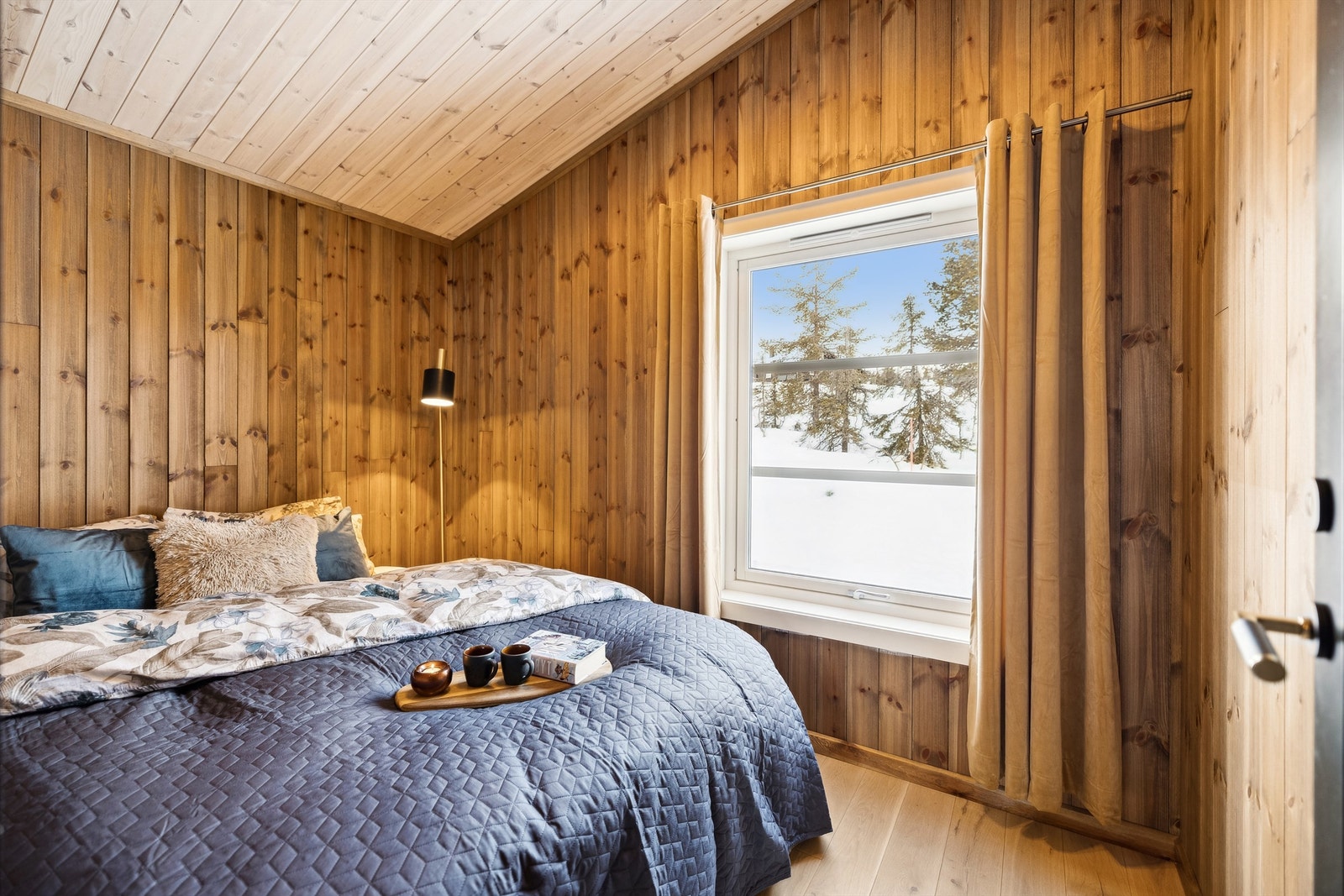 Soverom 2. Galleribilde