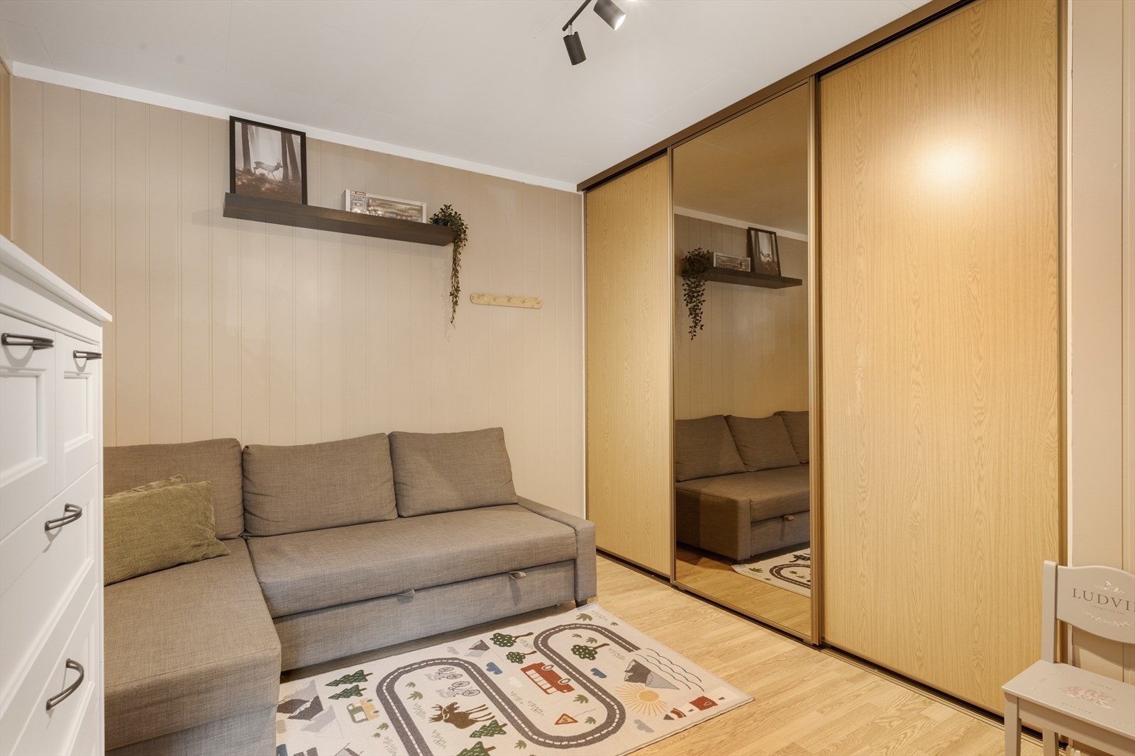 Her er det godt med skapplass. Galleribilde