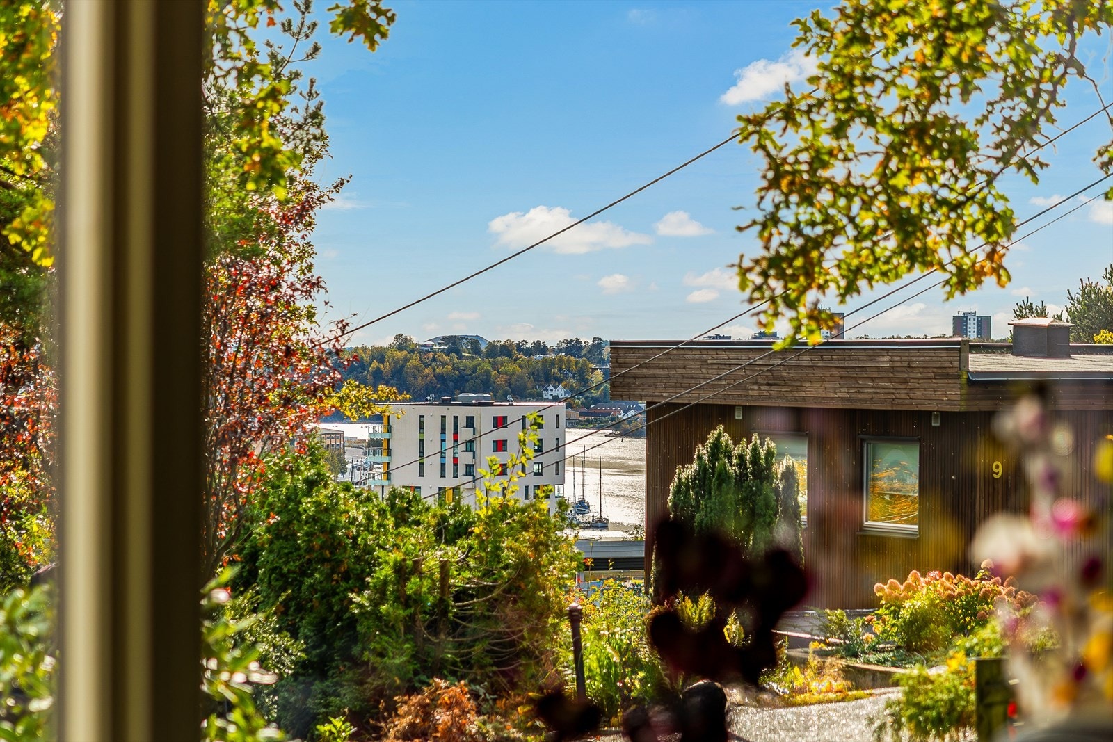 Utsikt fra stue, mot Indre havn Galleribilde