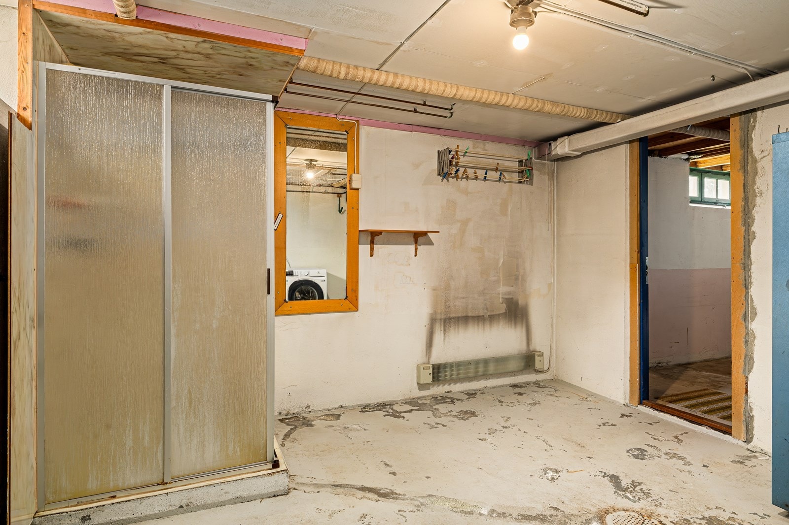 Kjellerrom Galleribilde