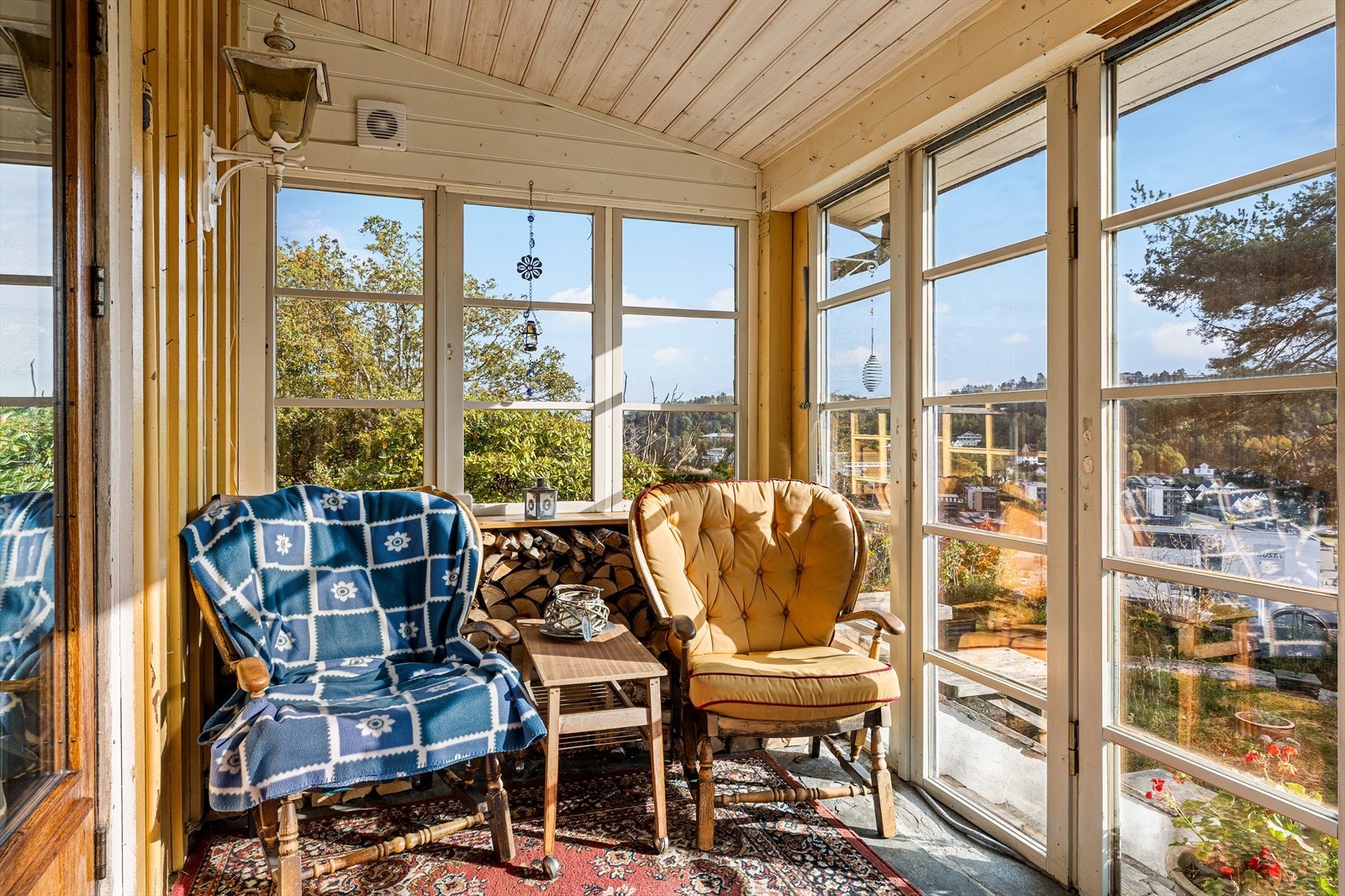 Glassveranda/hagestue Galleribilde