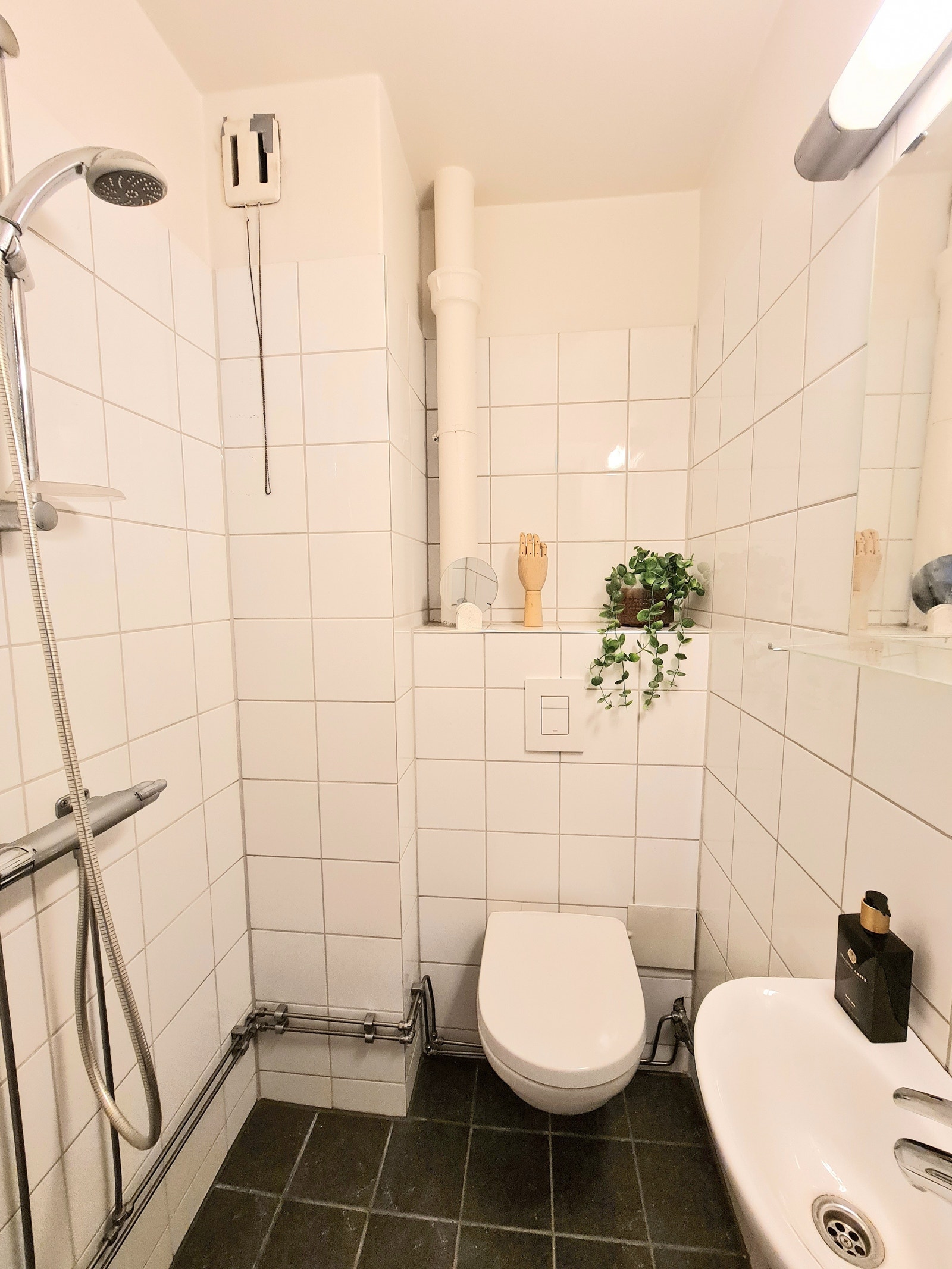 Lyst og praktisk bad Galleribilde