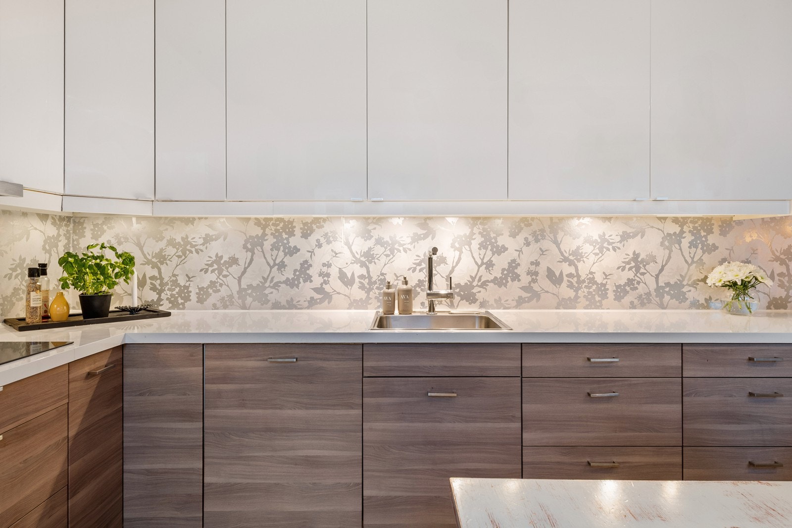 Moderne og delikate farger på alle overflater Galleribilde