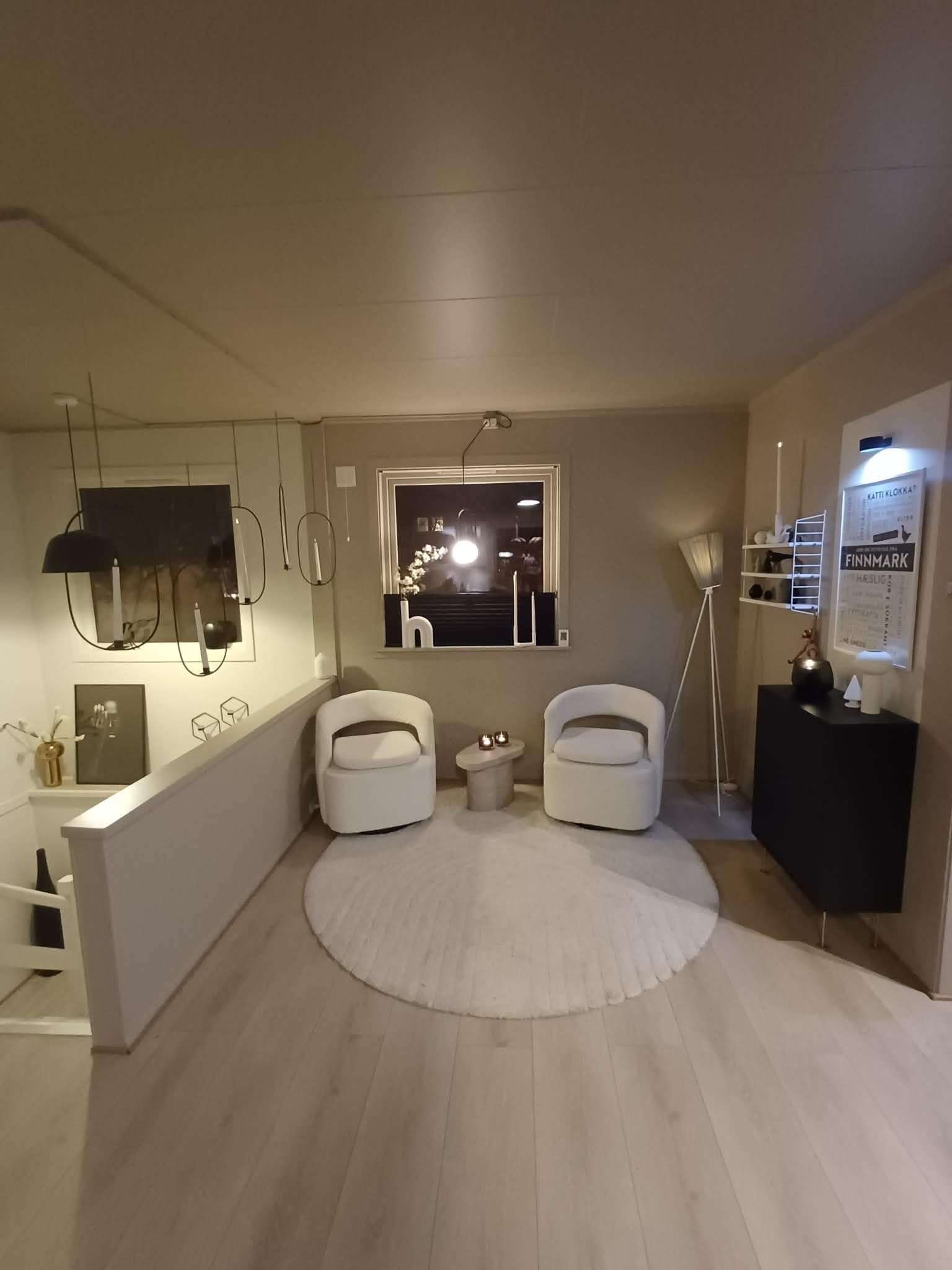 Sittekrok ved kjøkken Galleribilde