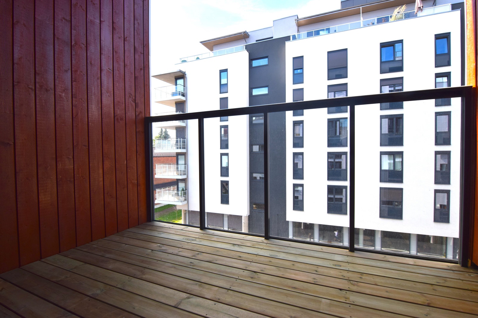 Balkong med utgang fra stuen. Galleribilde