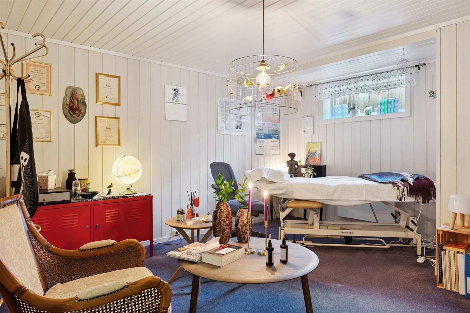 Rommet brukes i dag som behandlingsrom, men her har du alle muligheter til å skape ditt eget - hobbyrom eller lignende. Galleribilde