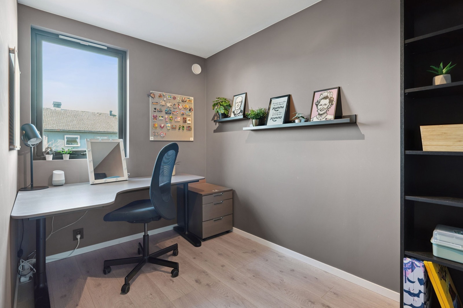 Soverom 3 brukes i dag som kontor Galleribilde