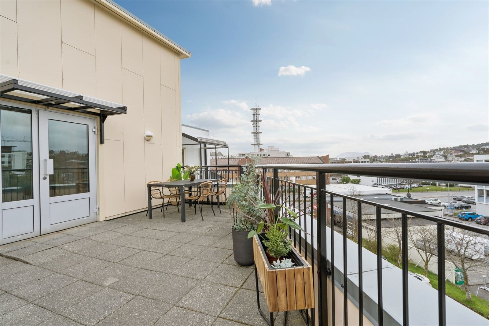 Felles takterrasse for sameiet Galleribilde