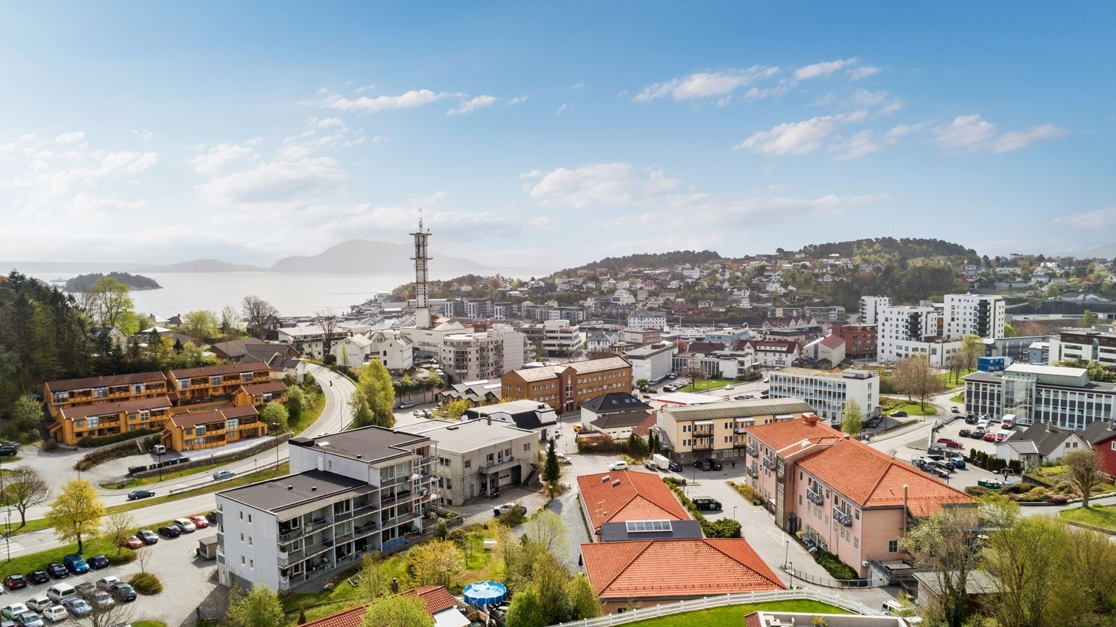 Velkommen til Lønningsåsen 7 - Presentert av Ove Sagenes i Eiendomsmegler Norge Galleribilde