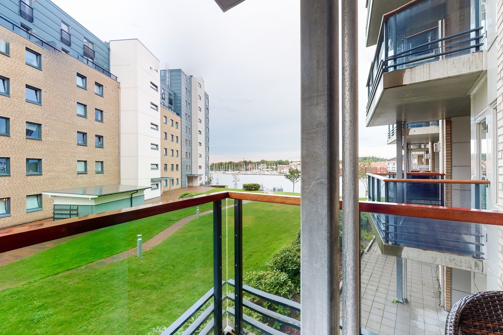 Utsikt fra balkong Galleribilde