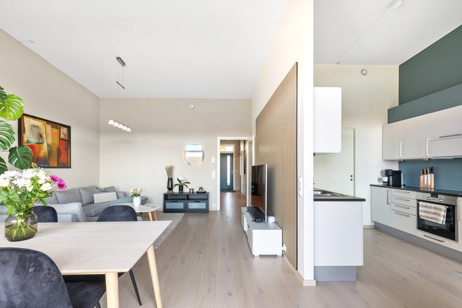 Stue/kjøkken Galleribilde