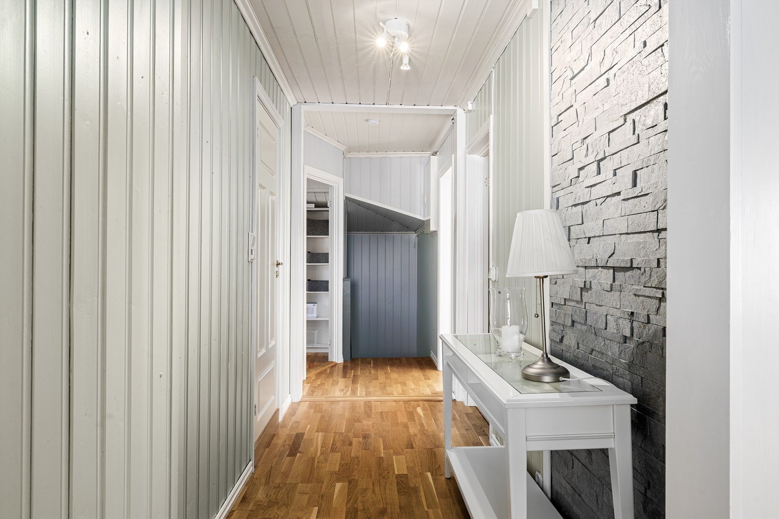 Soveromsgang Galleribilde