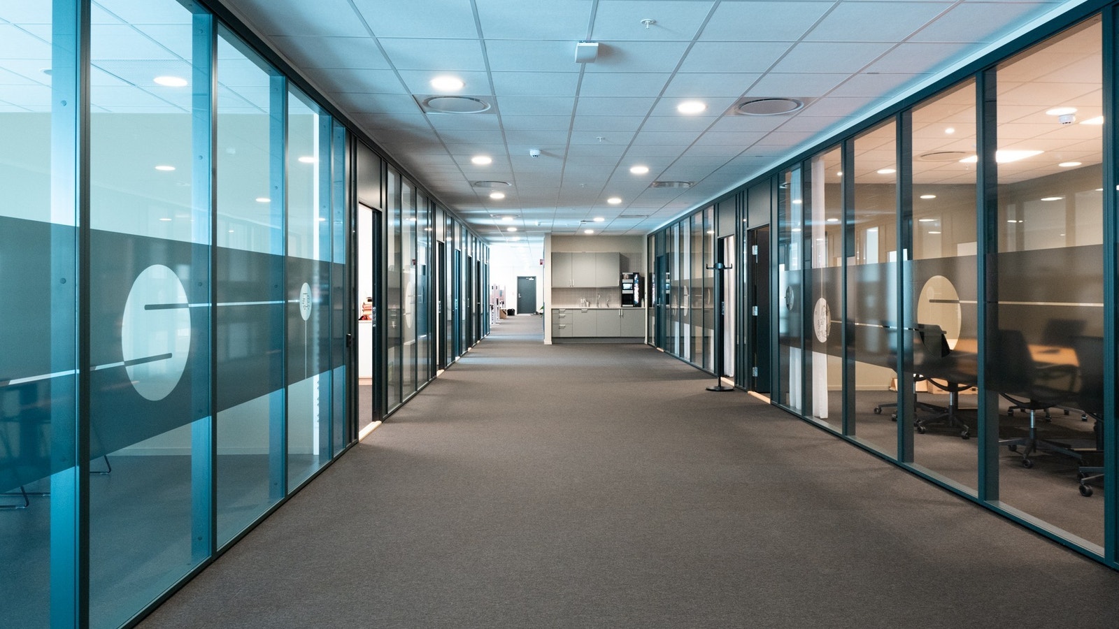 Bilder fra Scanfreight sine kontorer i parken Galleribilde