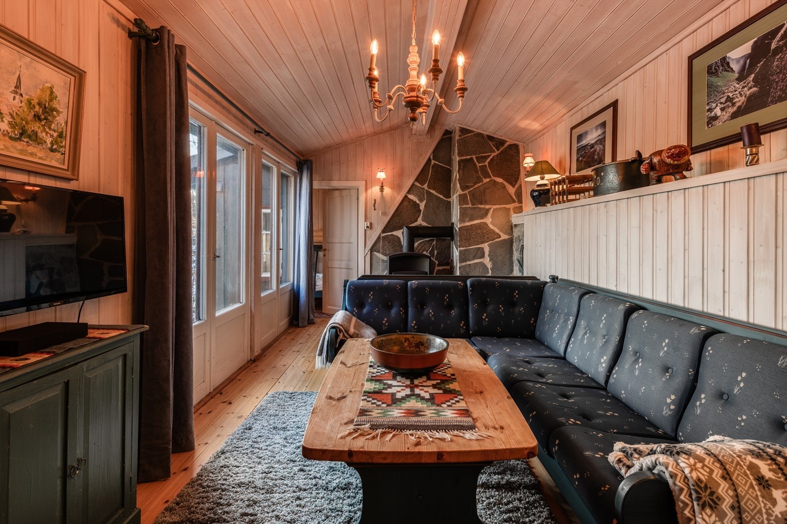 Velkommen inn i et romslig anneks! Galleribilde