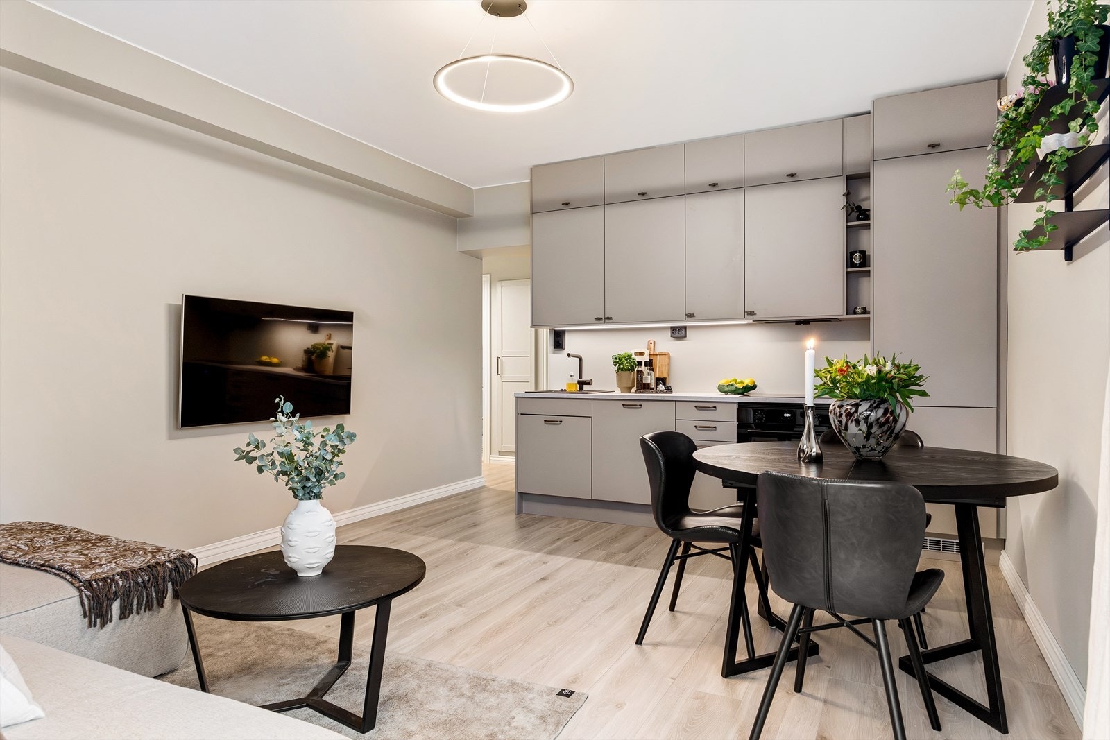 Åpen kjøkkenløsning fra Norema(2024). Galleribilde