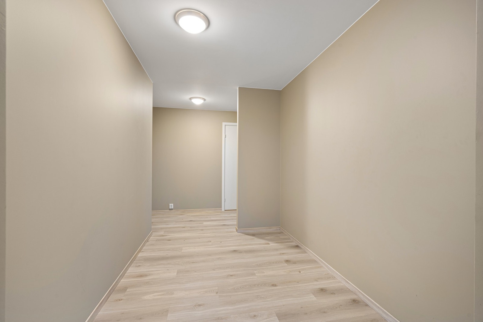 Gang til soverom og bad Galleribilde