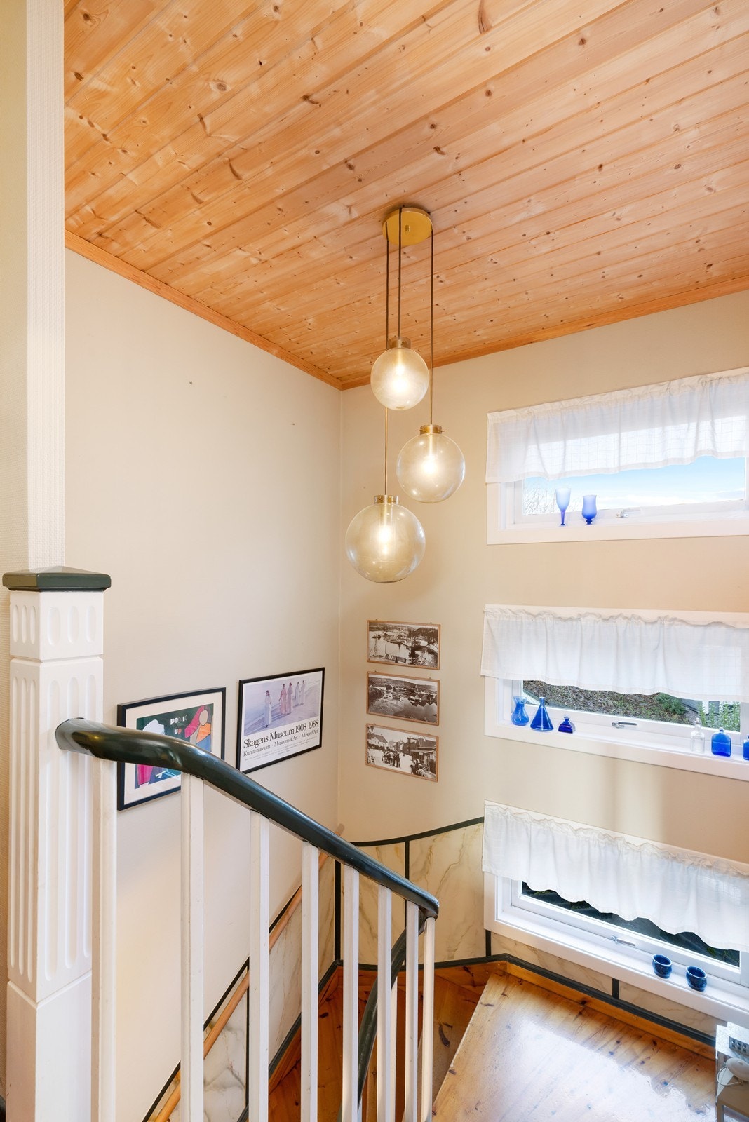 Trappegang opp til leilighet i 2. etg. Galleribilde