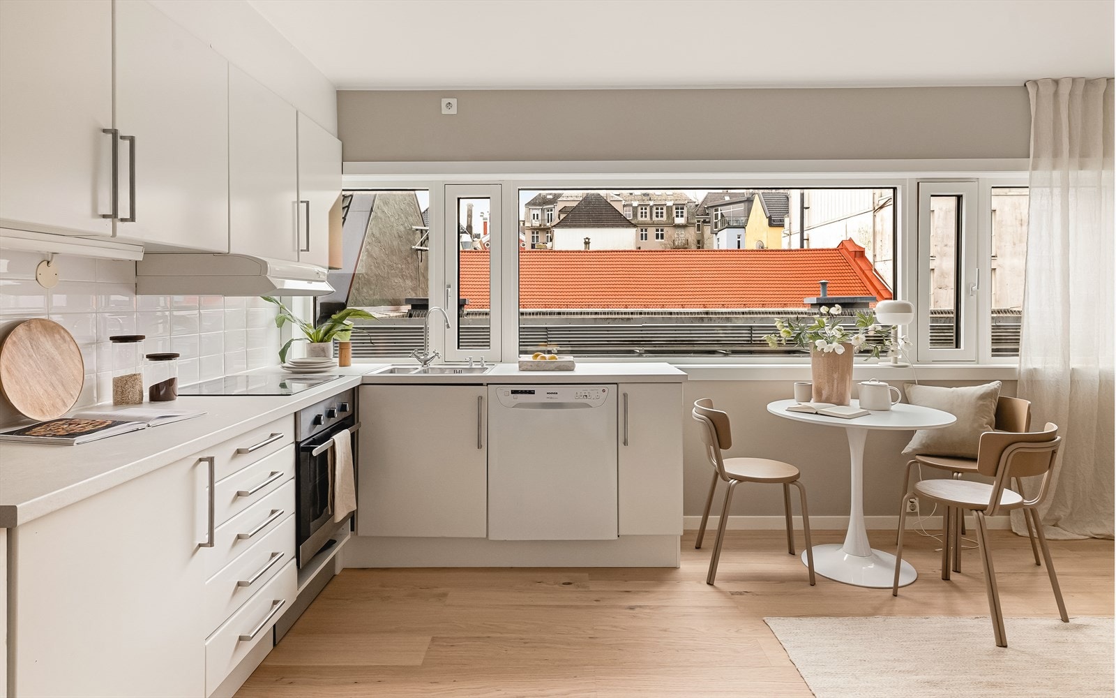 Leiligheten har en svært funksjonell planløsning med god plass til å innrede etter eget ønske. Galleribilde