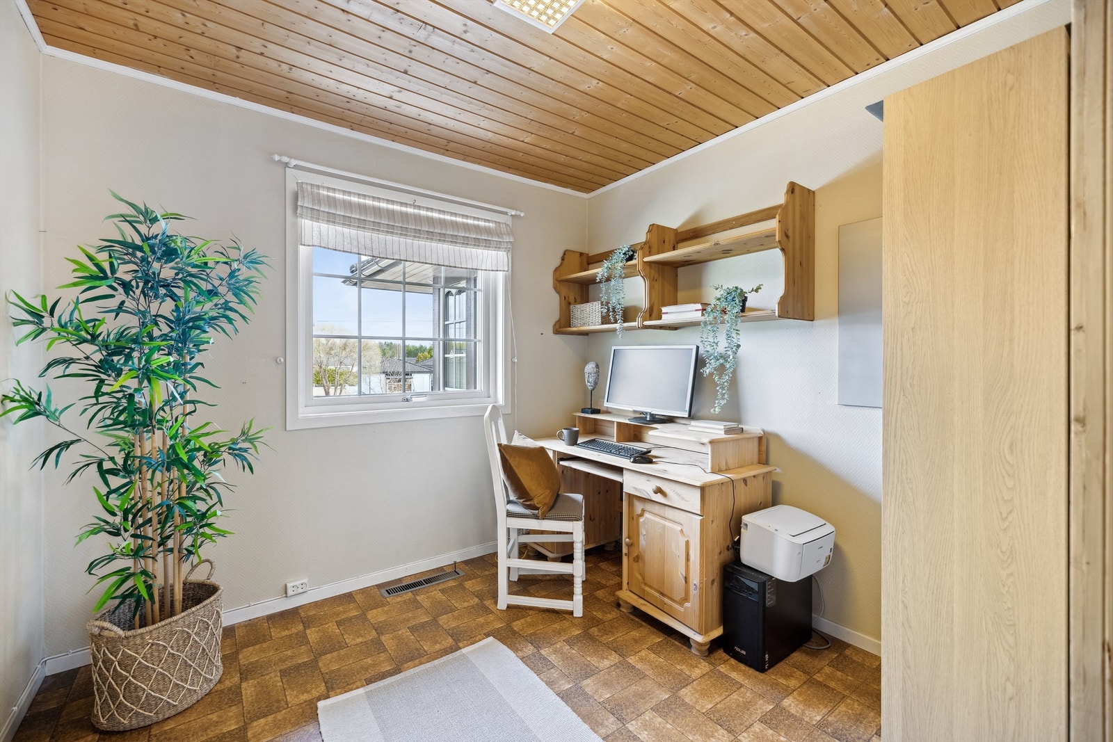 Soverom 2 i 1. etasje Galleribilde