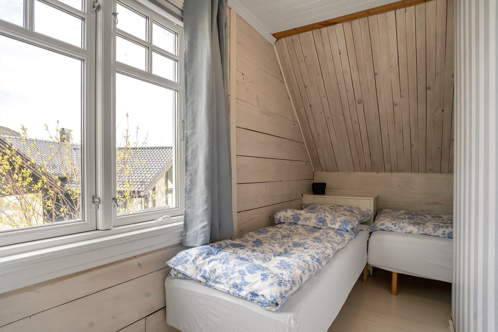 Soverom nr. 5 Galleribilde