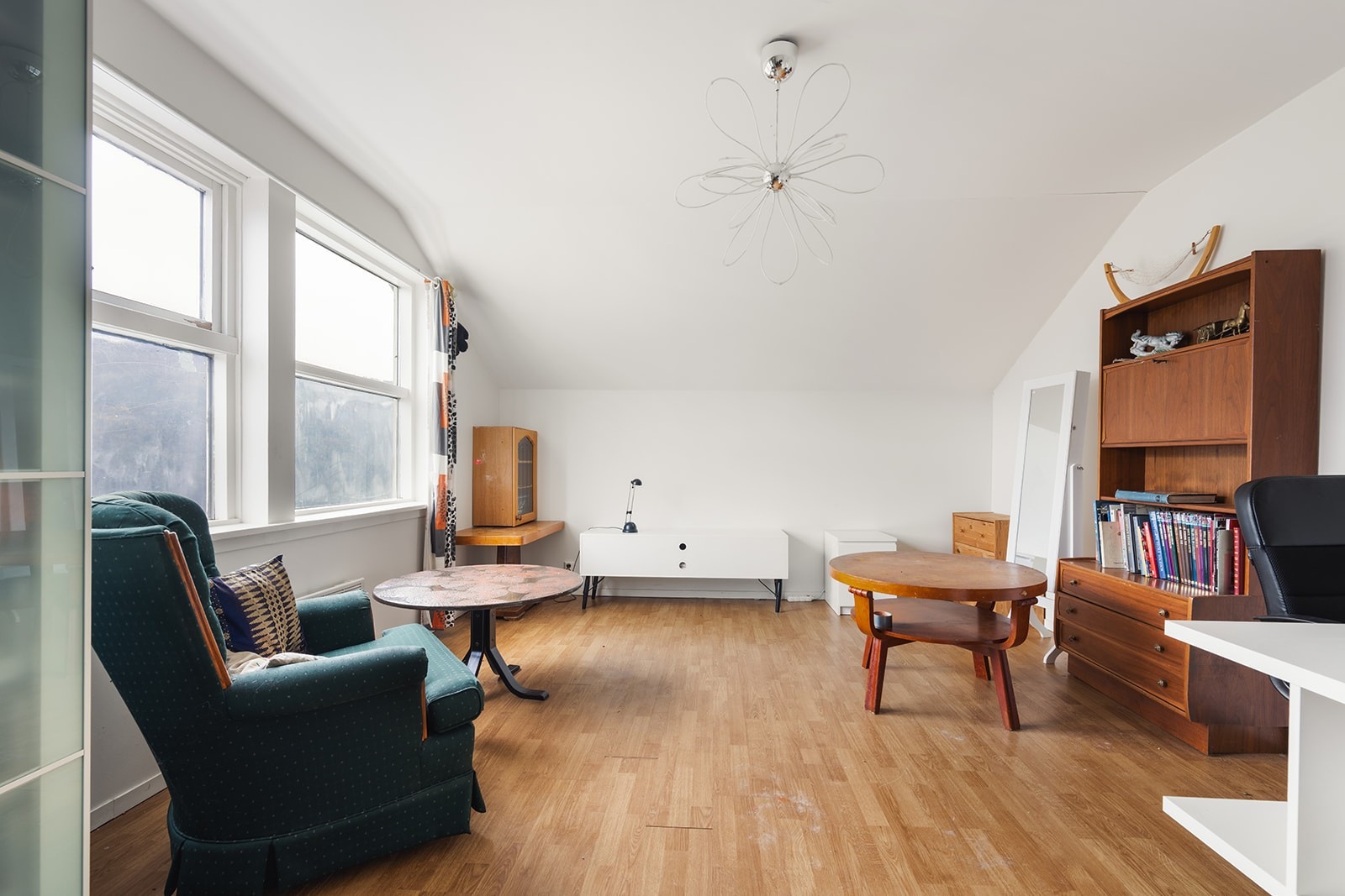 Soverom 3, også av god størrelse med stort garderobeskap. Galleribilde