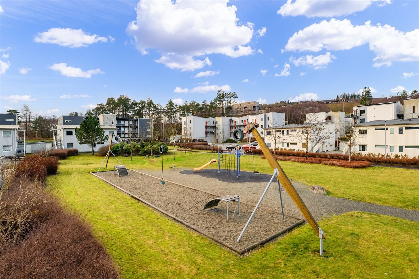 Lekeplass like ved. Galleribilde