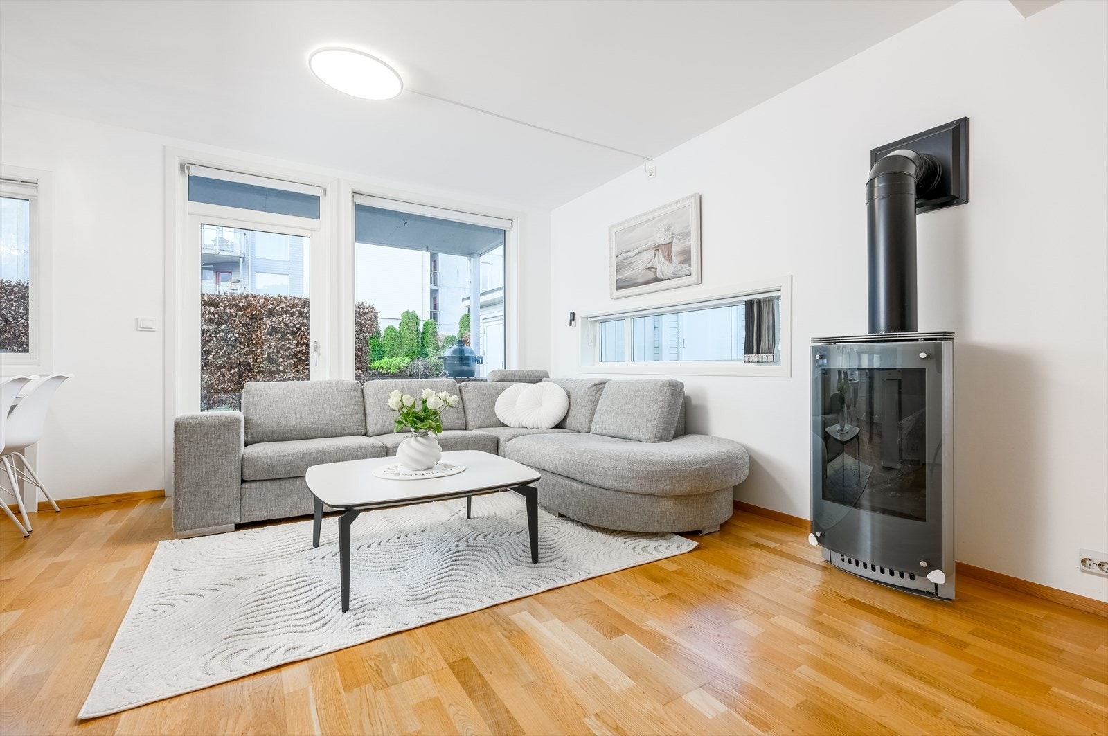 stuen varmes opp med gasspeis Galleribilde