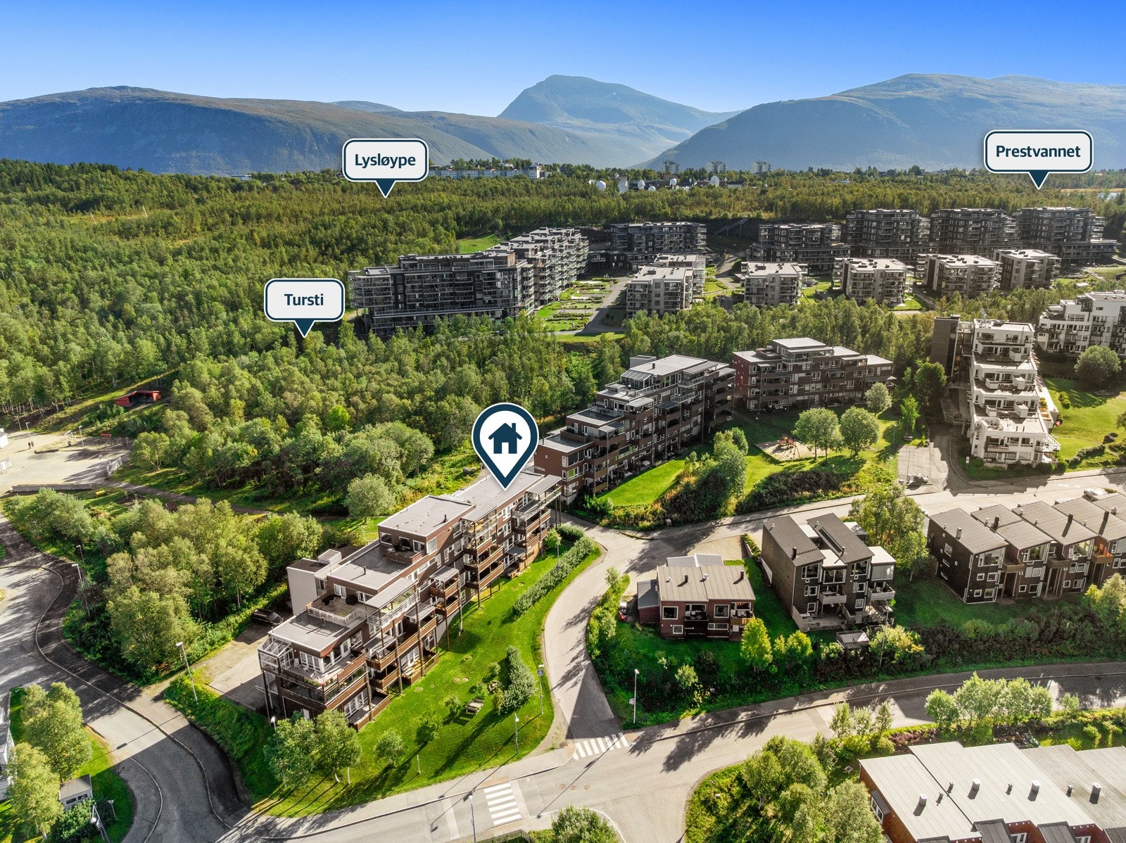 Leiligheten ligger i attraktive Workinnmarka med kort veg til Prestvannet. Galleribilde