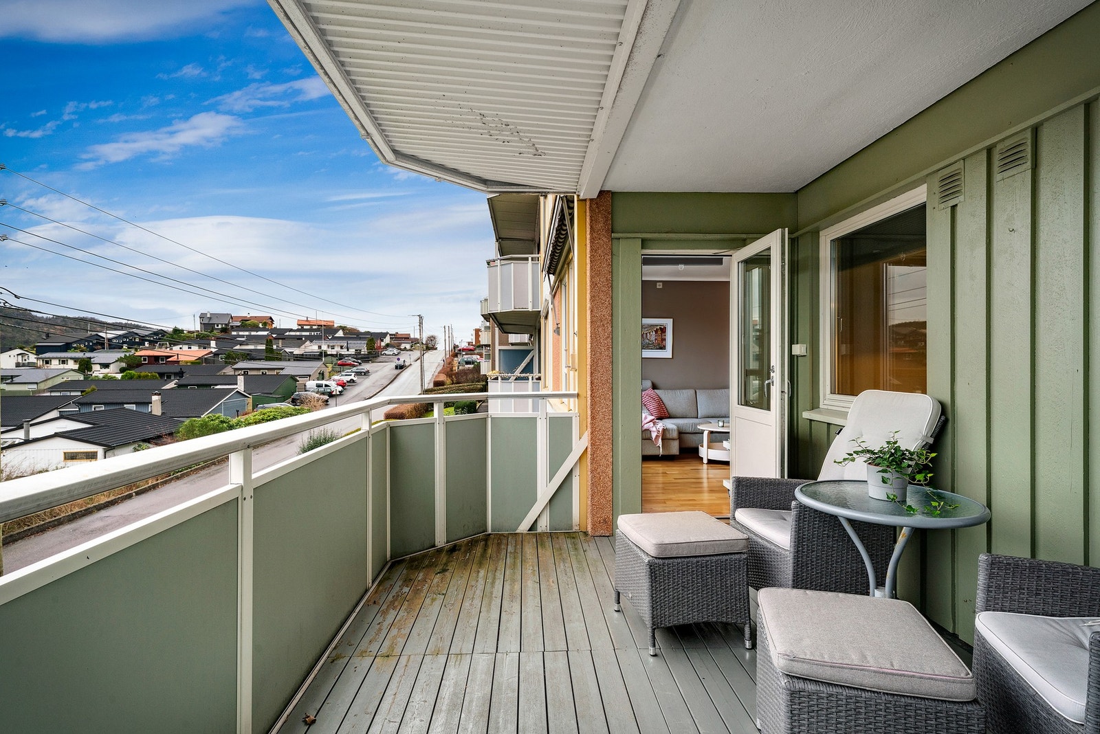 Fantastisk balkong på 13,5 kvm med utgang fra stue Galleribilde