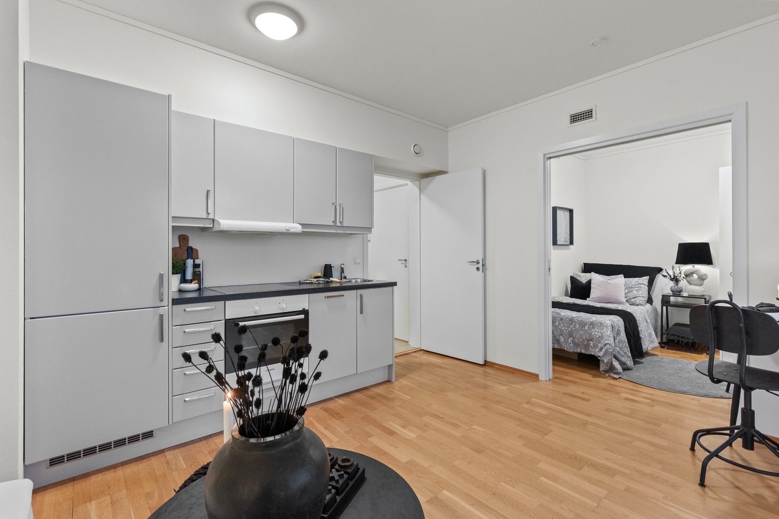 Åpen stue/kjøkkenløsning. Galleribilde