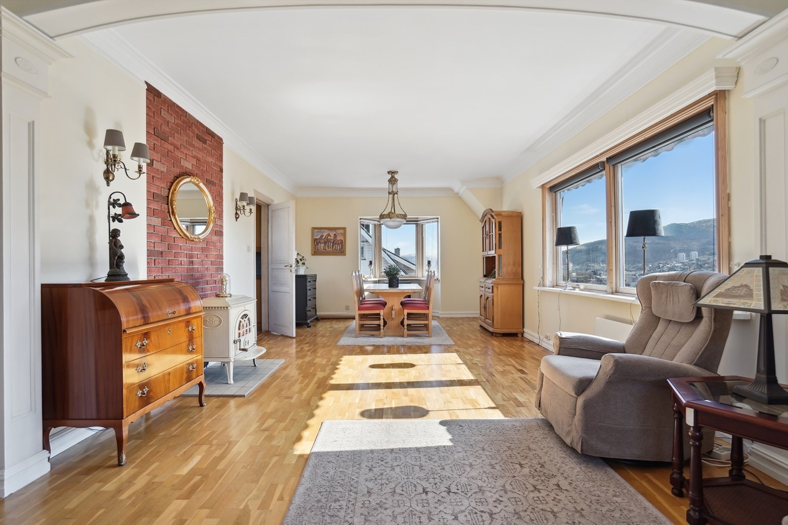 Stue 2. etasje Galleribilde