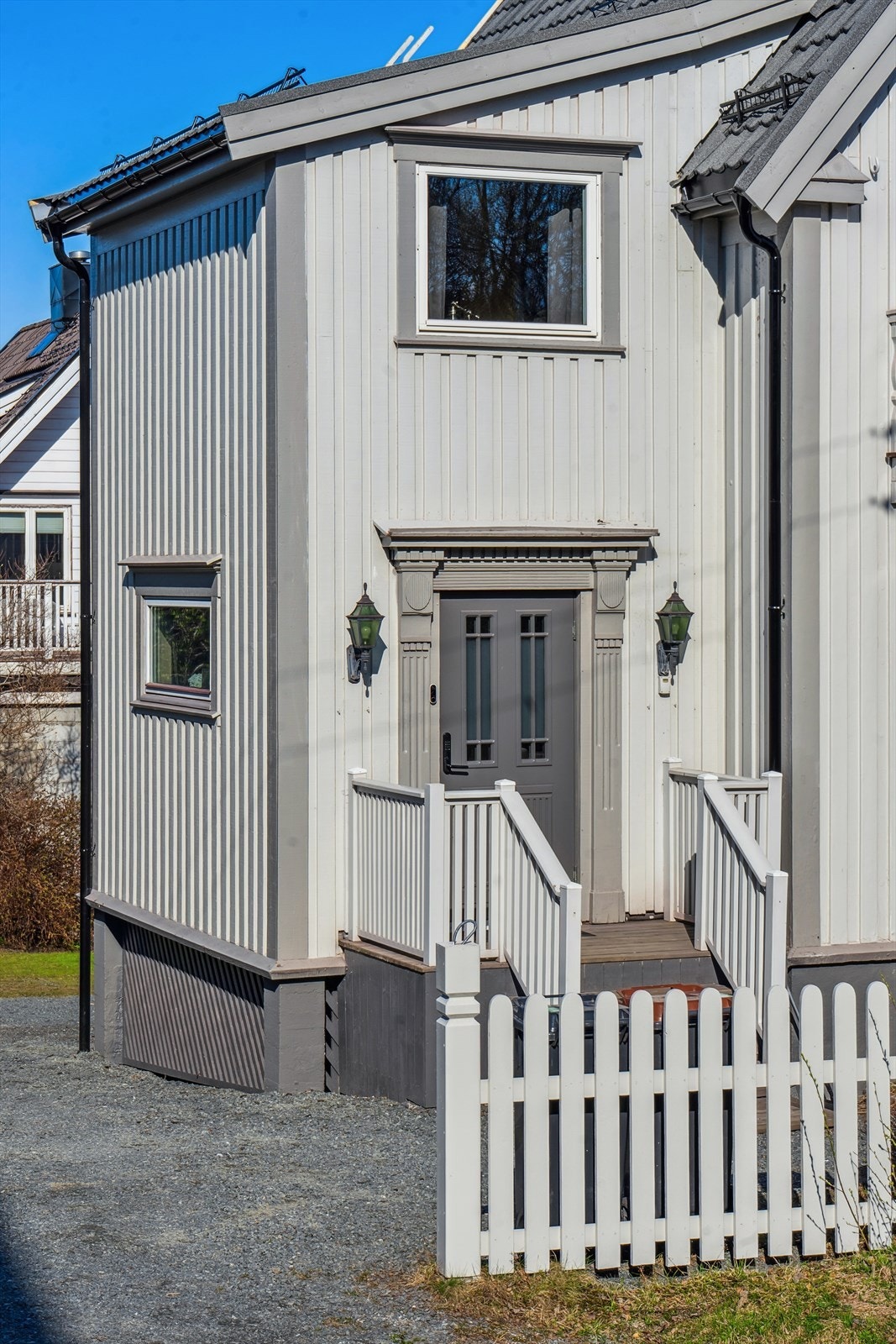 Her har du et lekkert inngangsparti som er noe utenom det vanlige Galleribilde