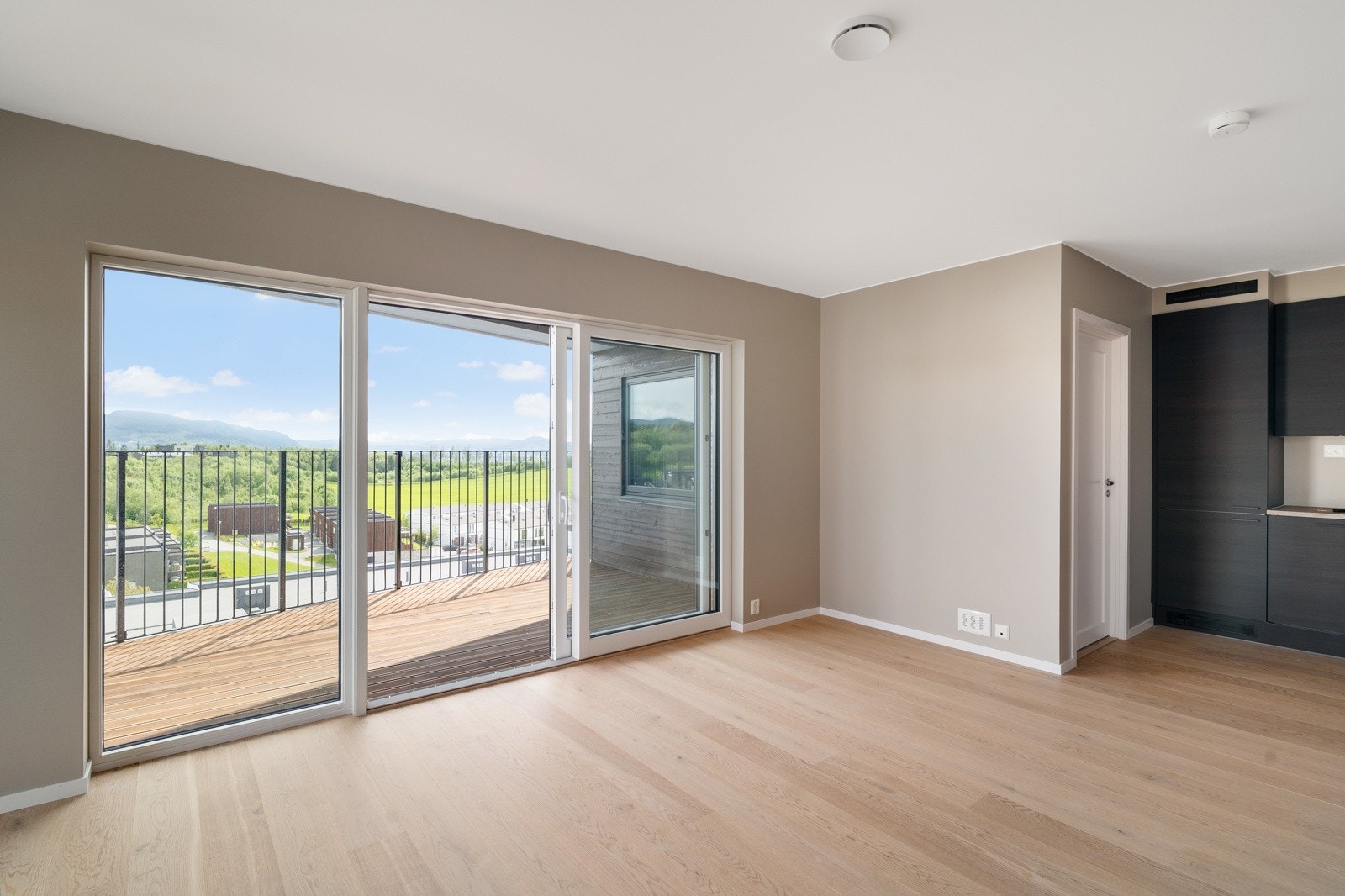 Leiligheten har vannbåren gulvvarme. Galleribilde