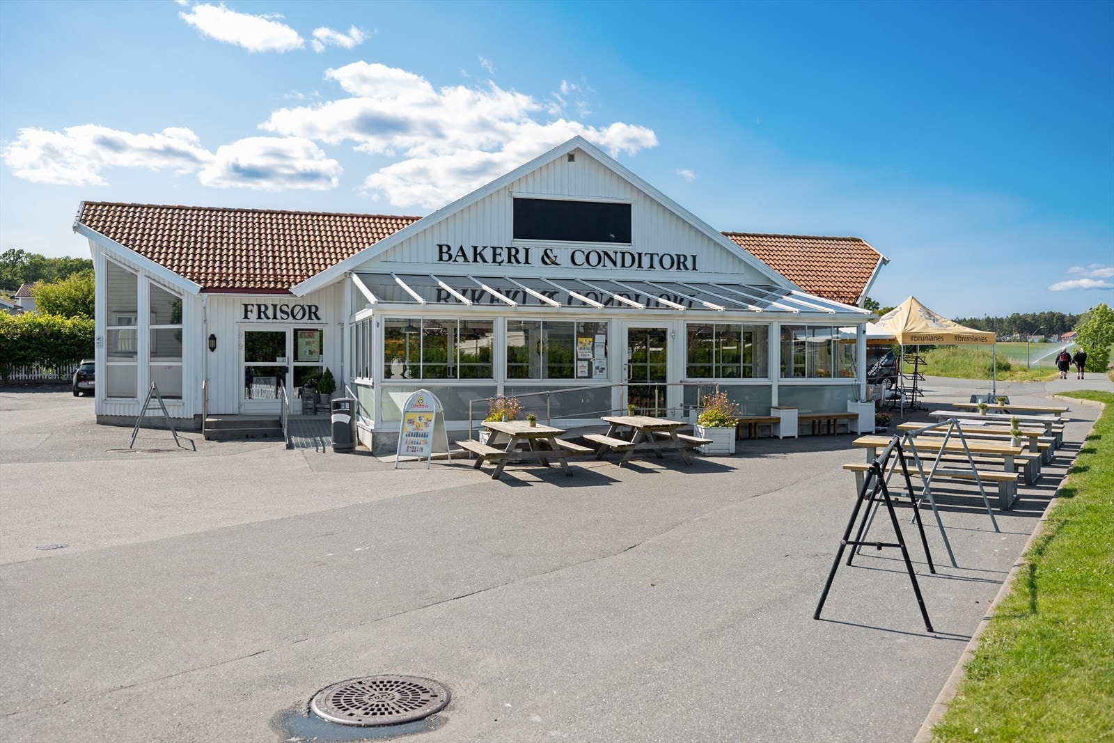 Lokalt bakeri kjent for god napoleonskake Galleribilde