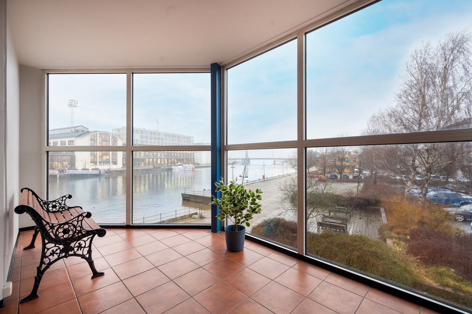 Oppgang/fellesareal Galleribilde