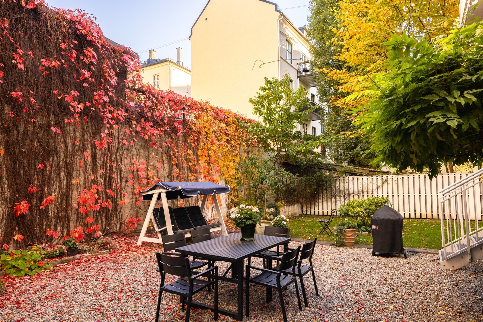 Felles gårdsrom. Galleribilde