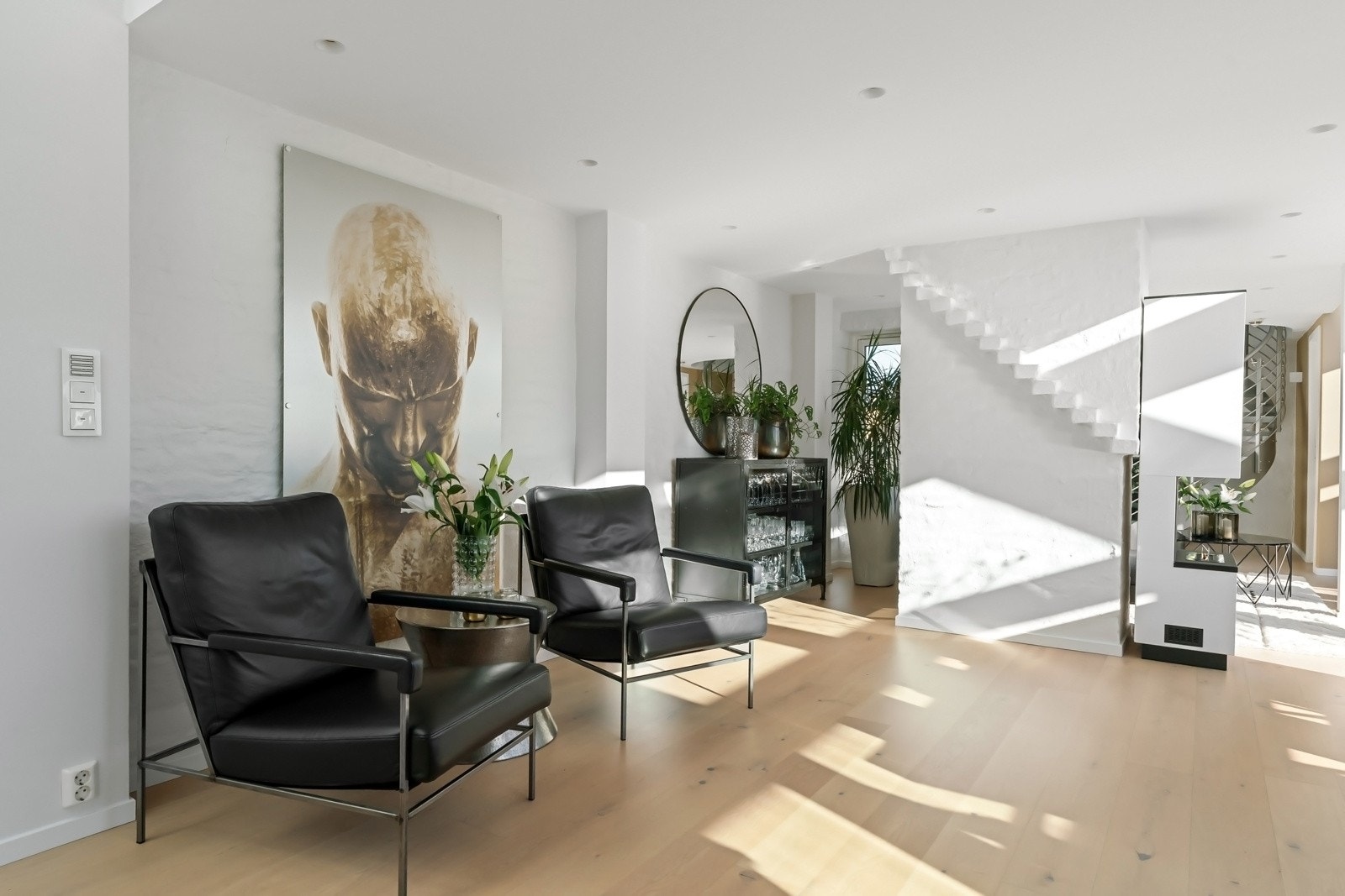 Mulighet for to separate stuer, i tillegg til spisestue. Galleribilde