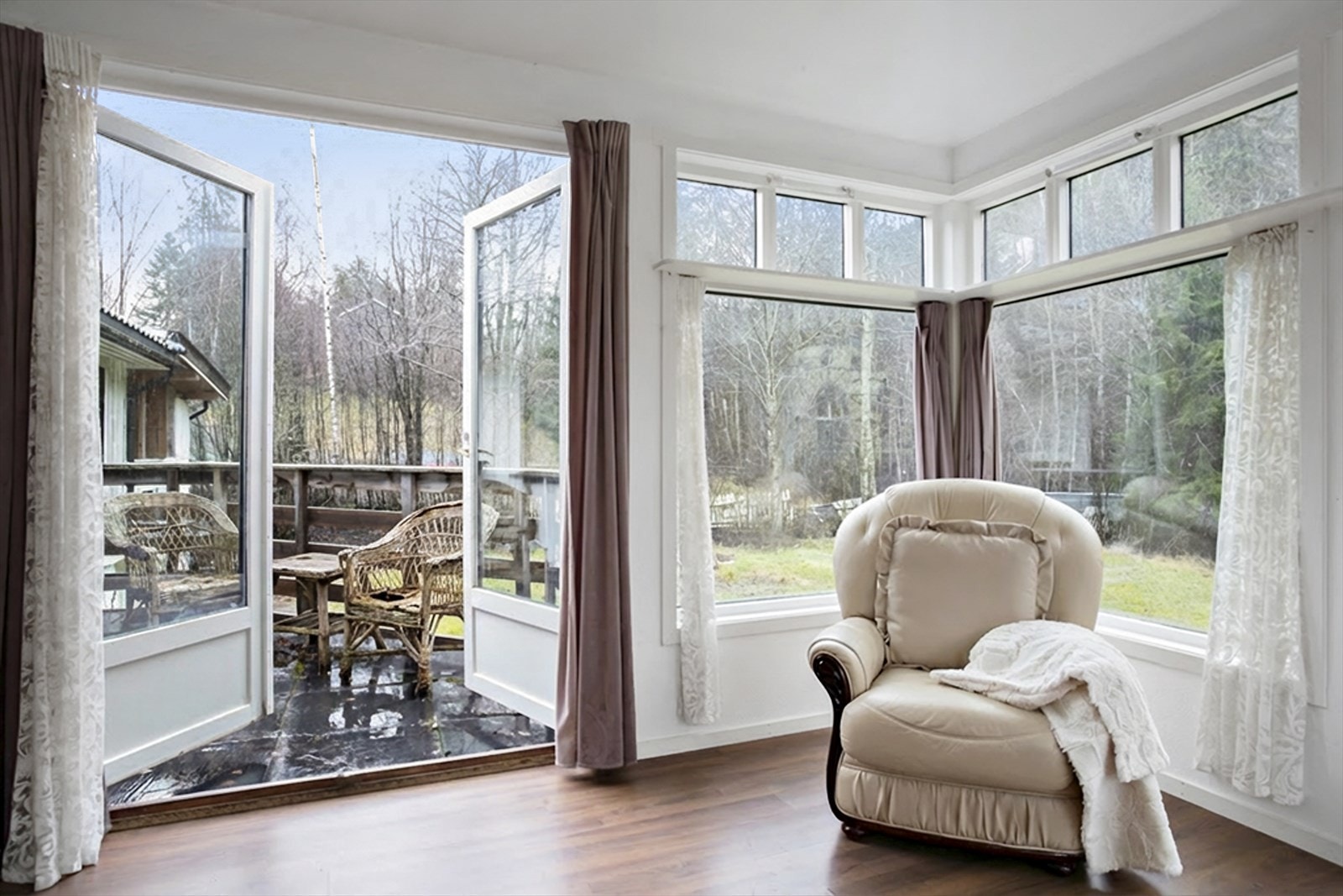 Løsøre og tilbehør er redigert vekk. Avvik kan forekomme på standarden Galleribilde