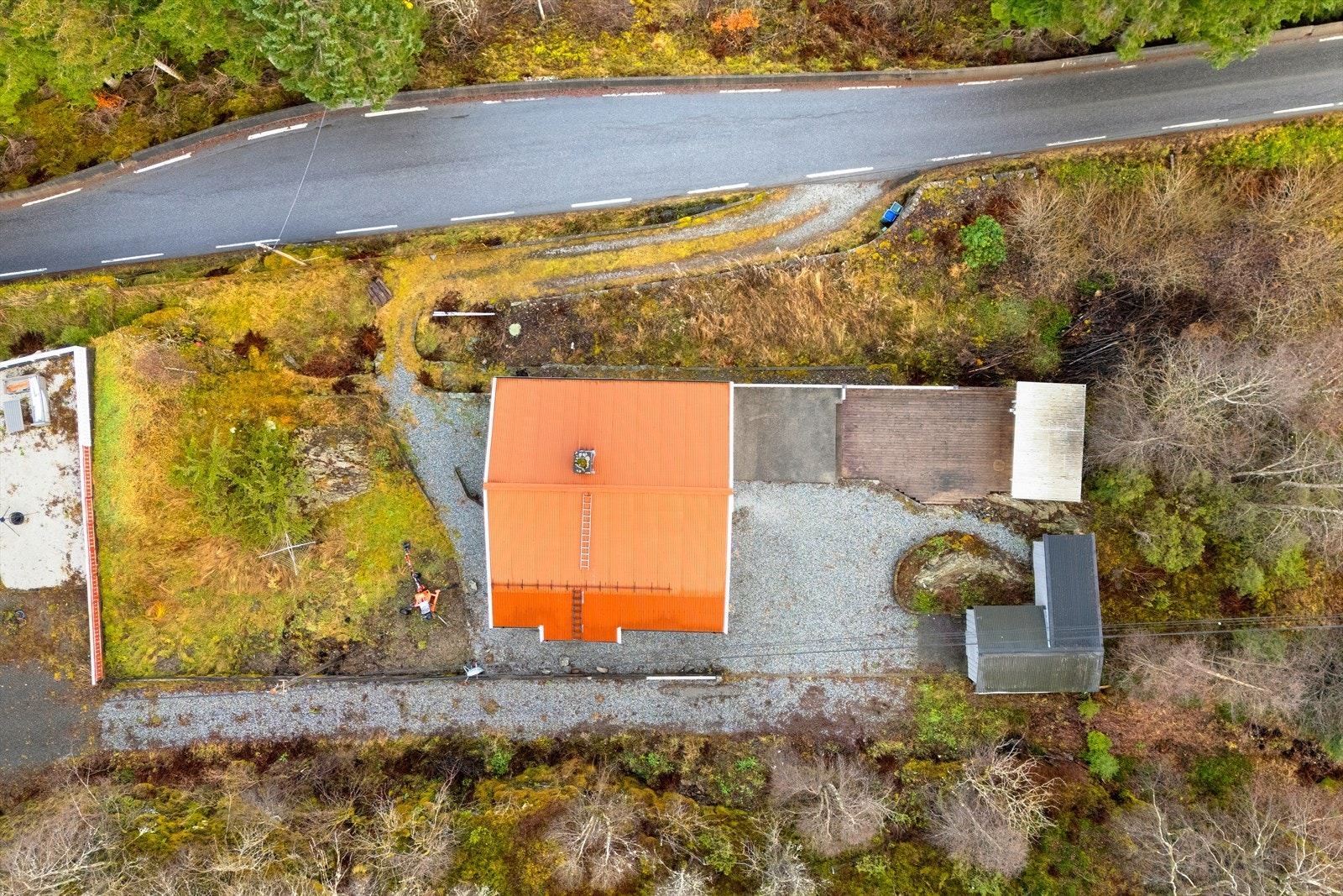 Osterøyvegen 2669 har en flott beliggenhet i Fotlandsvåg. Galleribilde
