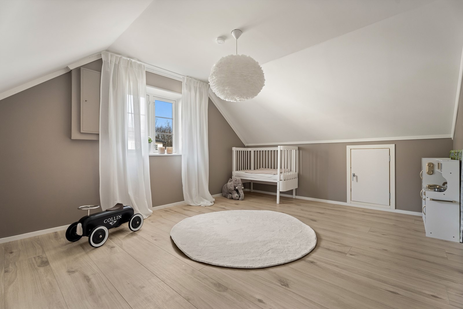 Soverom 2 i loftsetasjen. Galleribilde