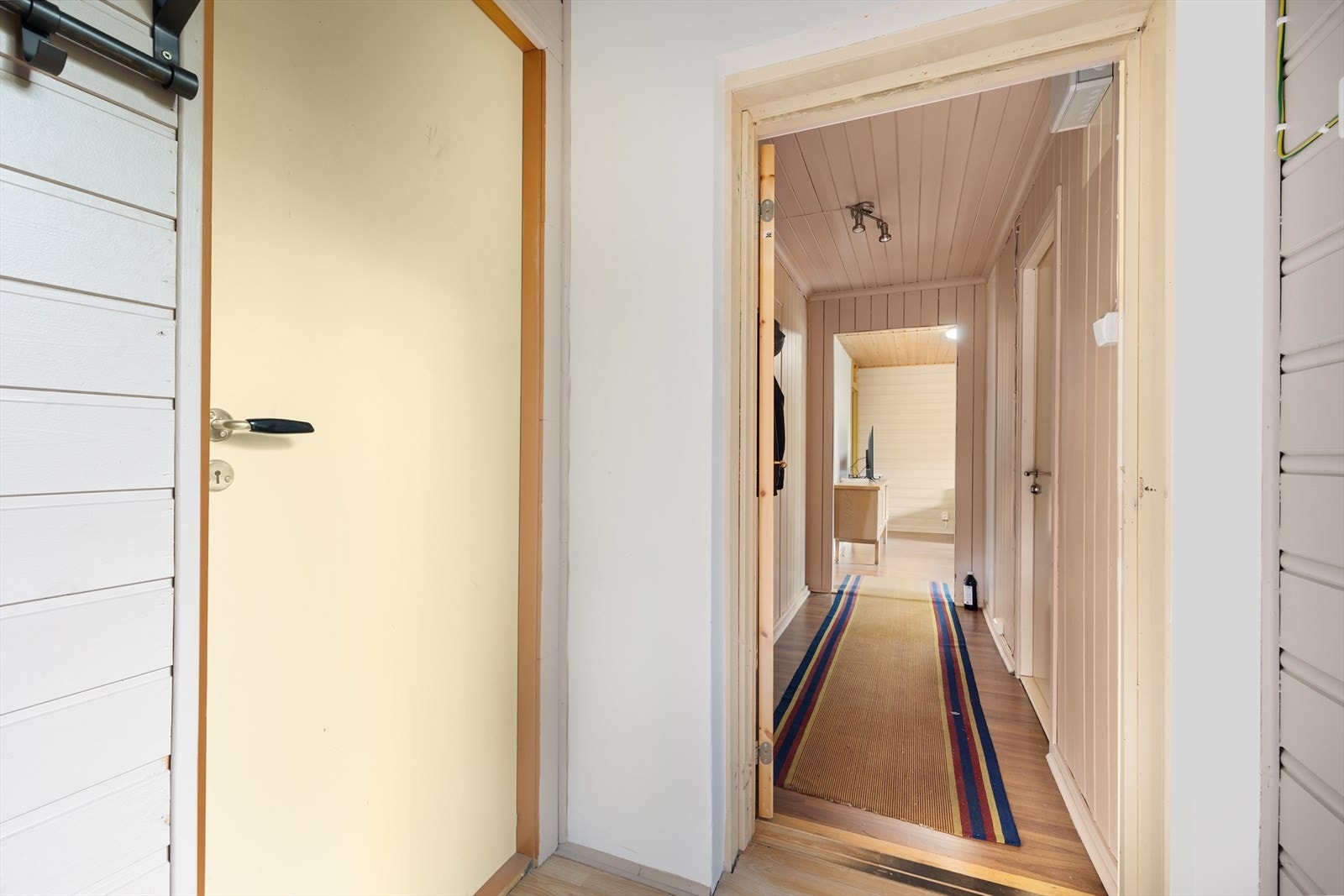 Vindfang og gang. Galleribilde