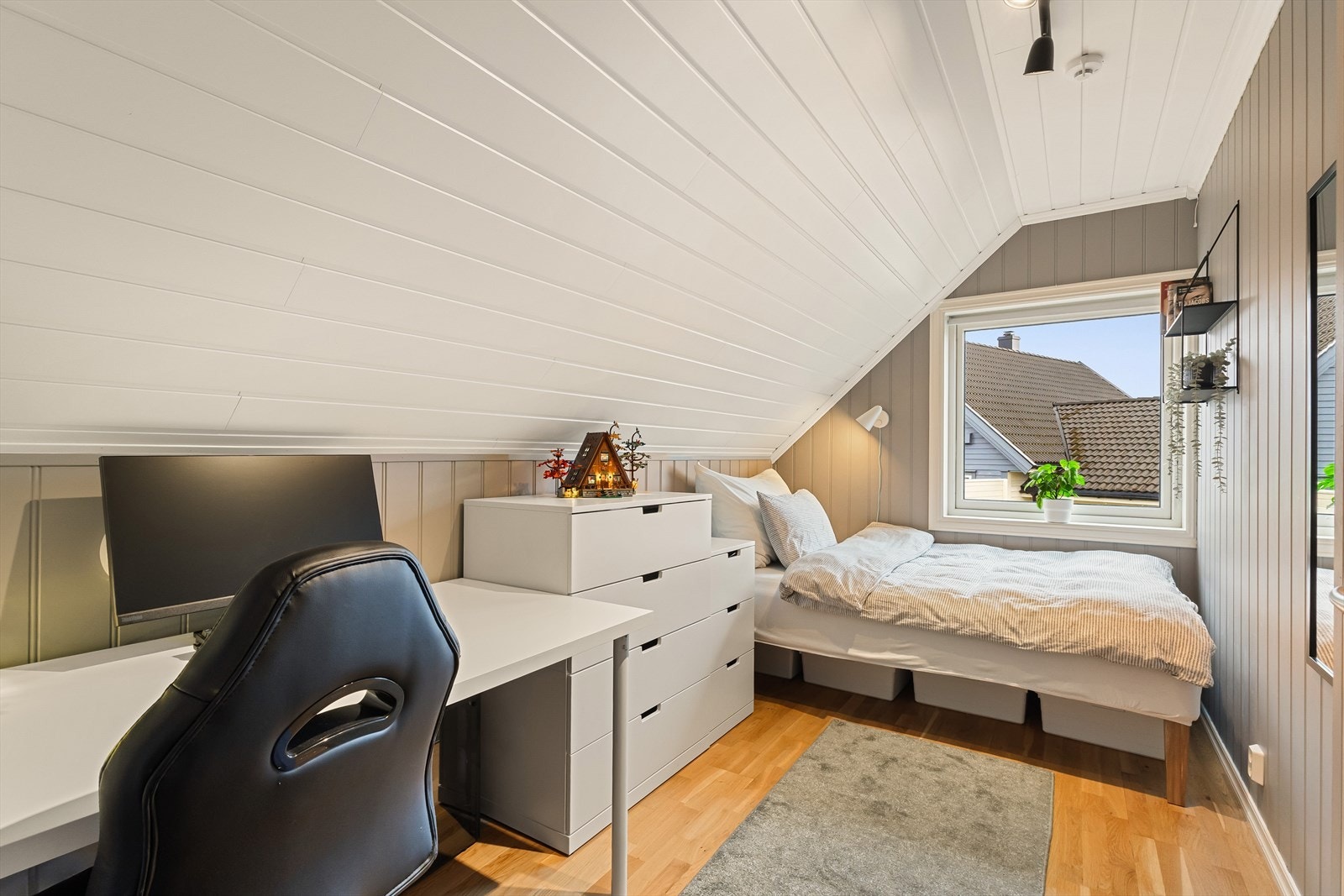 Ett av to soverom man finner i lofetasjen. Galleribilde