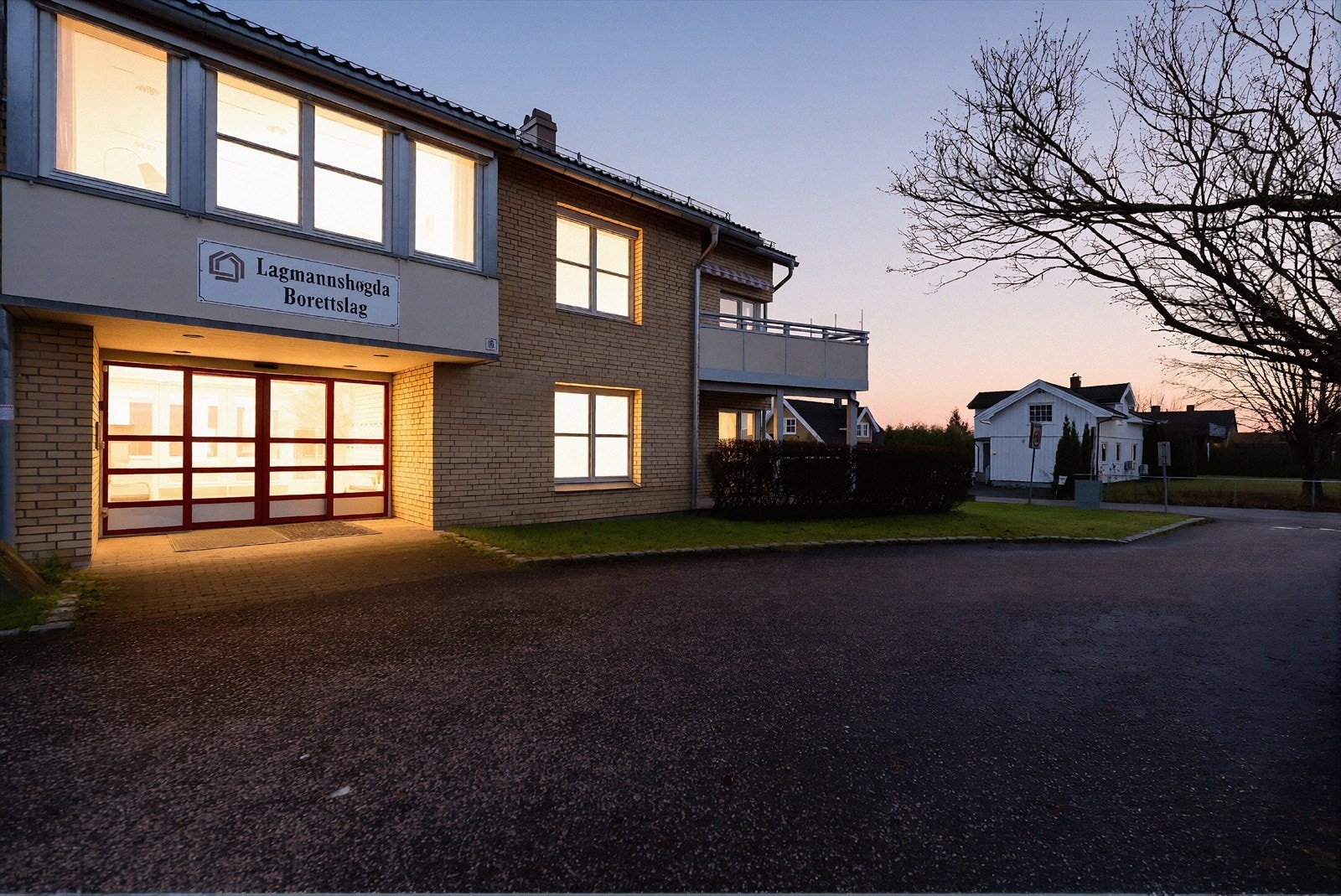 I henhold til opplysninger fra forretningsfører er kabel -tv og bredbånd inkludert i felleskostnader. Galleribilde