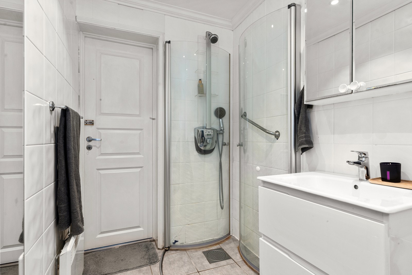 Fliser og fuger er til dels slitt, og oppgradering må påregnes Galleribilde