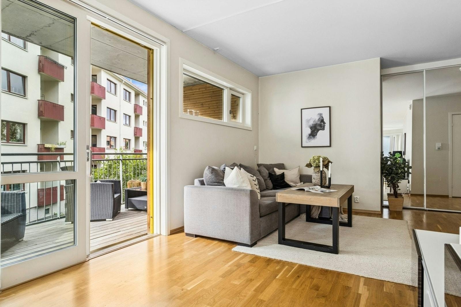 Stor og romslig stue Galleribilde