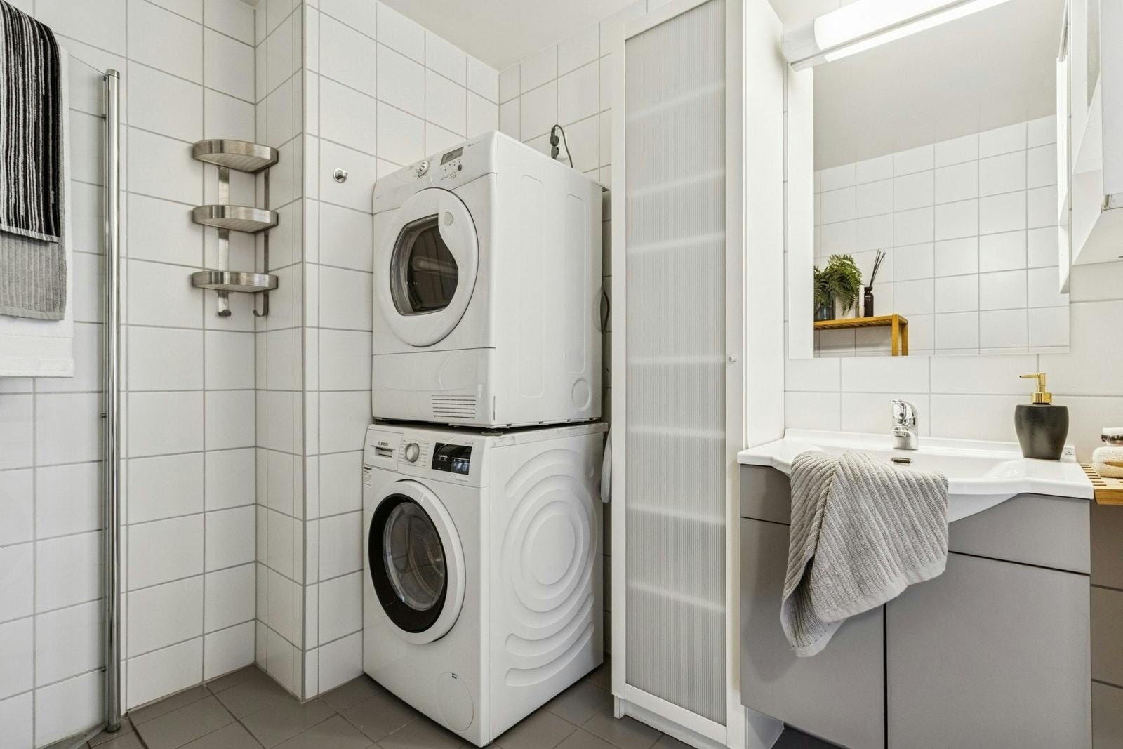 Bad - Hvitevarer følger med Galleribilde