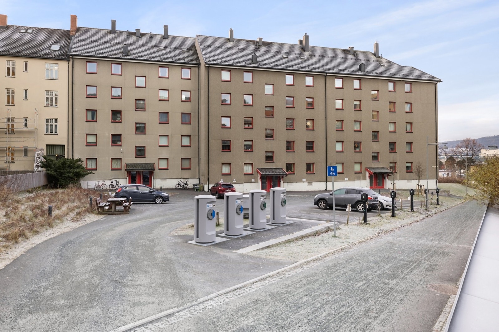 Leiligheten har en fin beliggenhet i 5 etasje Galleribilde